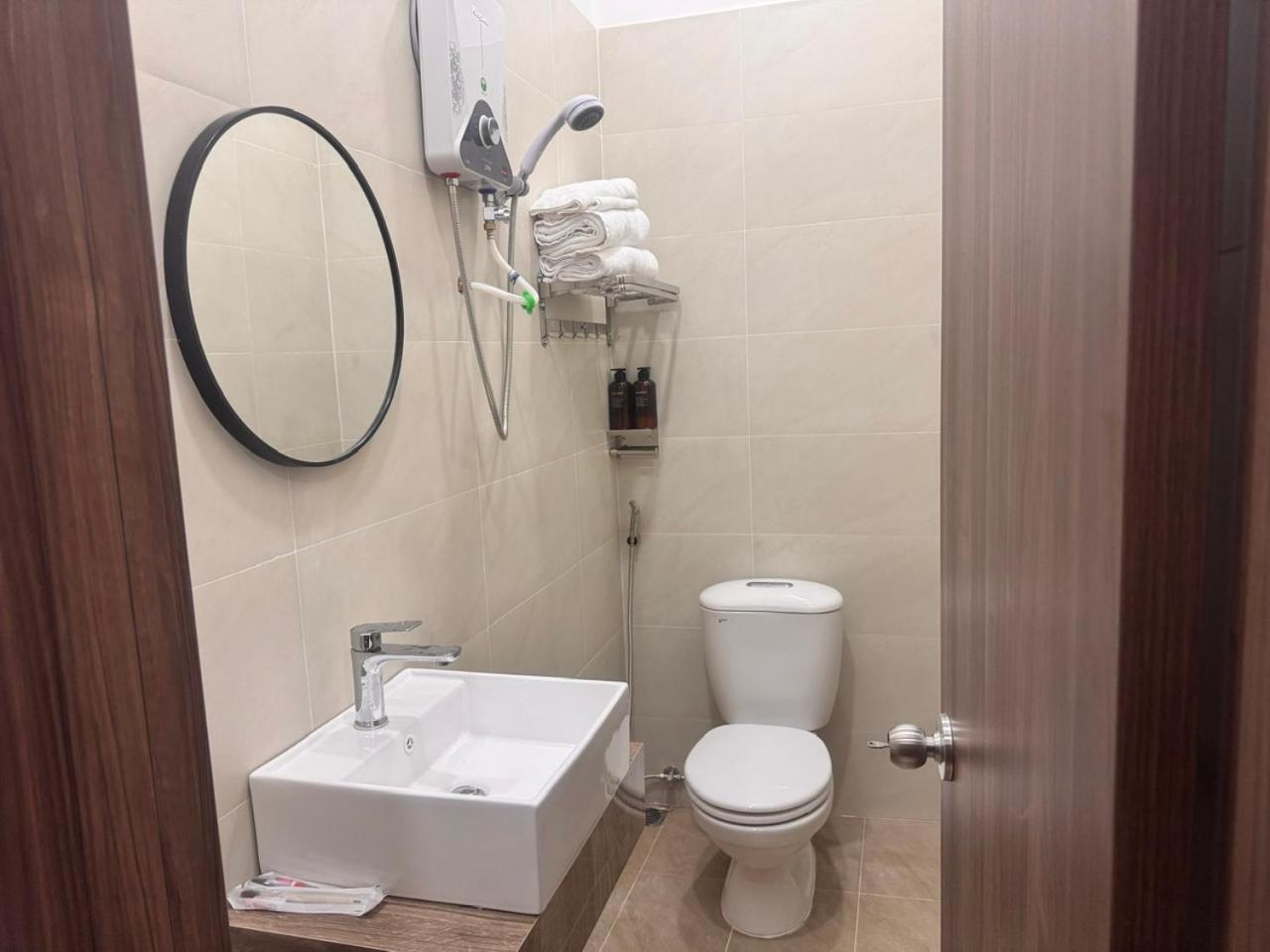 مدينة هوشي منه Cozy Home Airport - Self Check-In 247 المظهر الخارجي الصورة